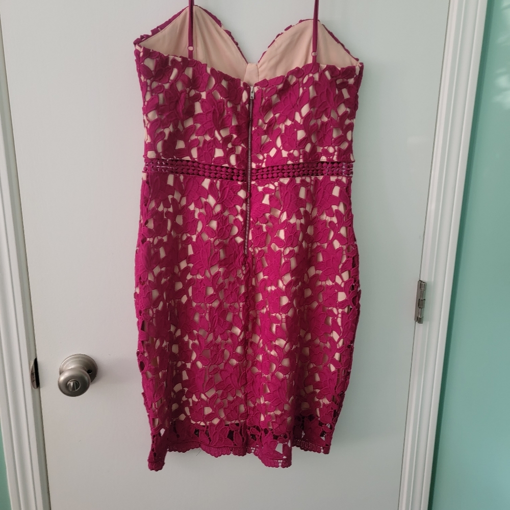 Dress - Picture 4 of 4